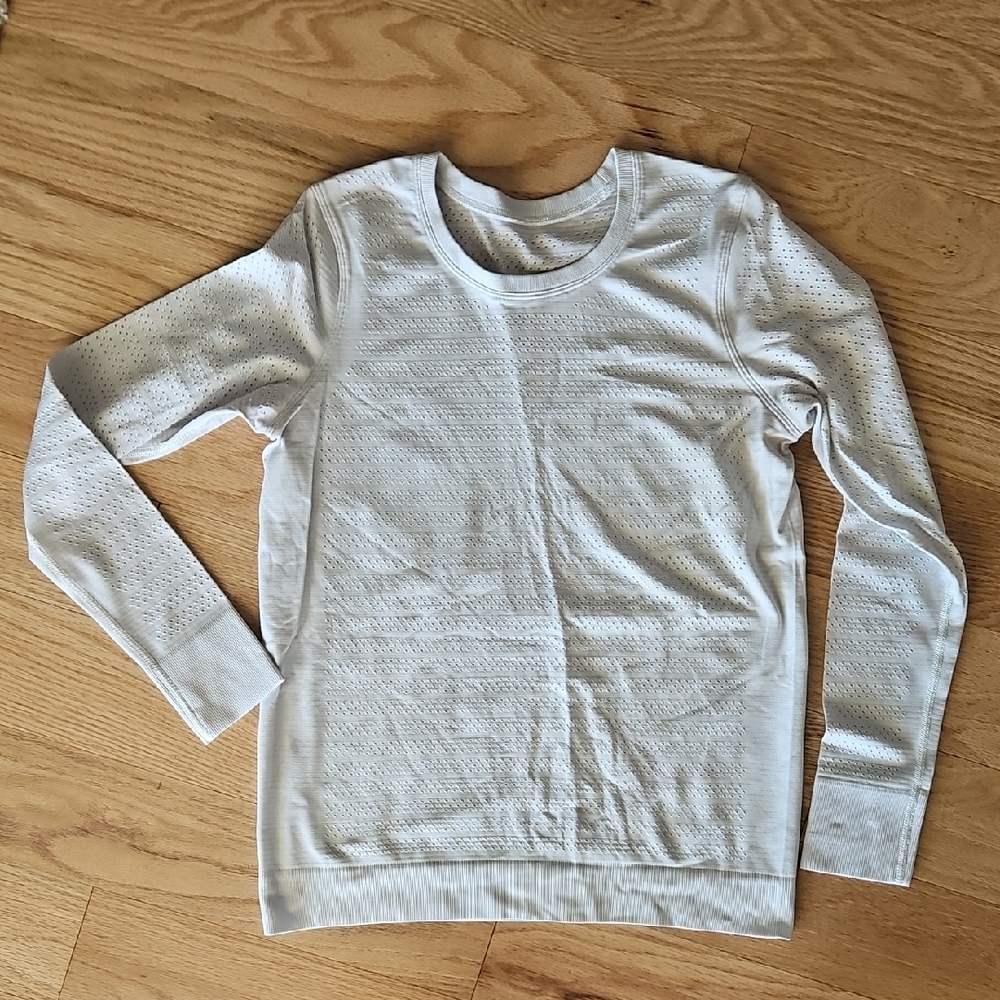 Lululemon || Swiftly Breeze Long Sleeve Training Top Gray Size 2